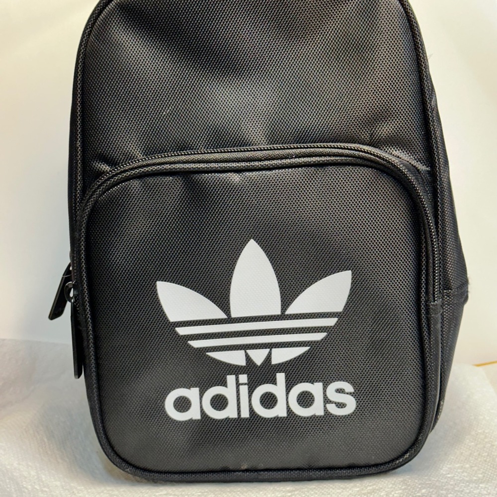 Adidas Santiago Lunch Bag Unisex OS Black Trefoil Insulated Excellent NWOT